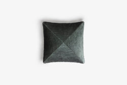 Cushion Velvet Triangle Teal, LO DECOR blue-green | Crafthouse